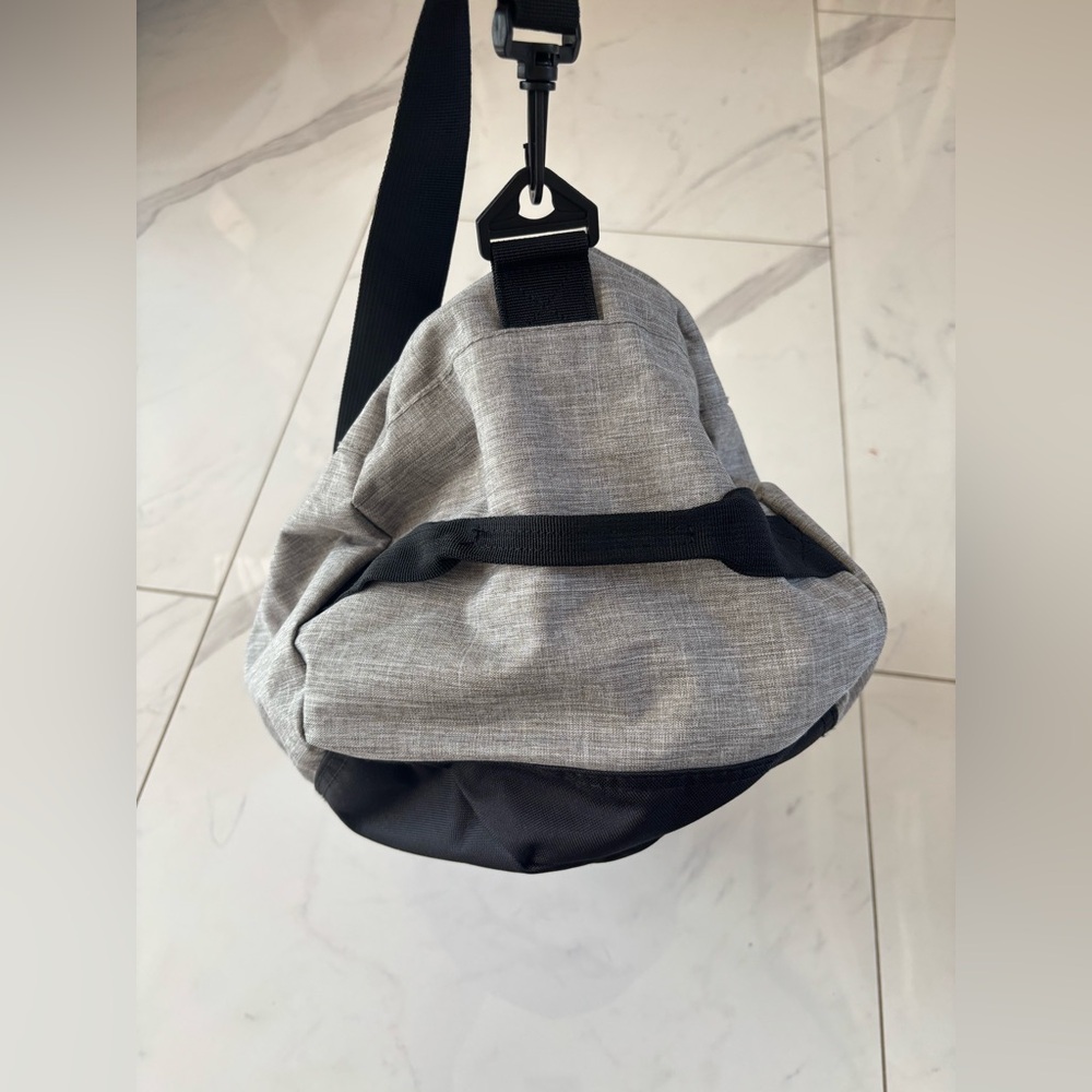 Champion Gray & Black Duffel Bag with Logo - Picture 3 of 11